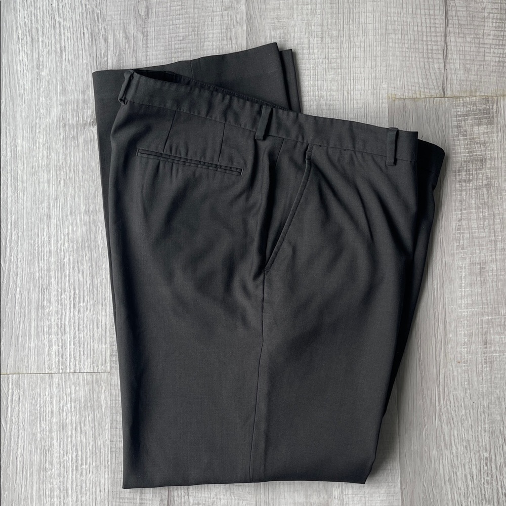 Claiborne Black Flat Front Men's pants, 36/30.